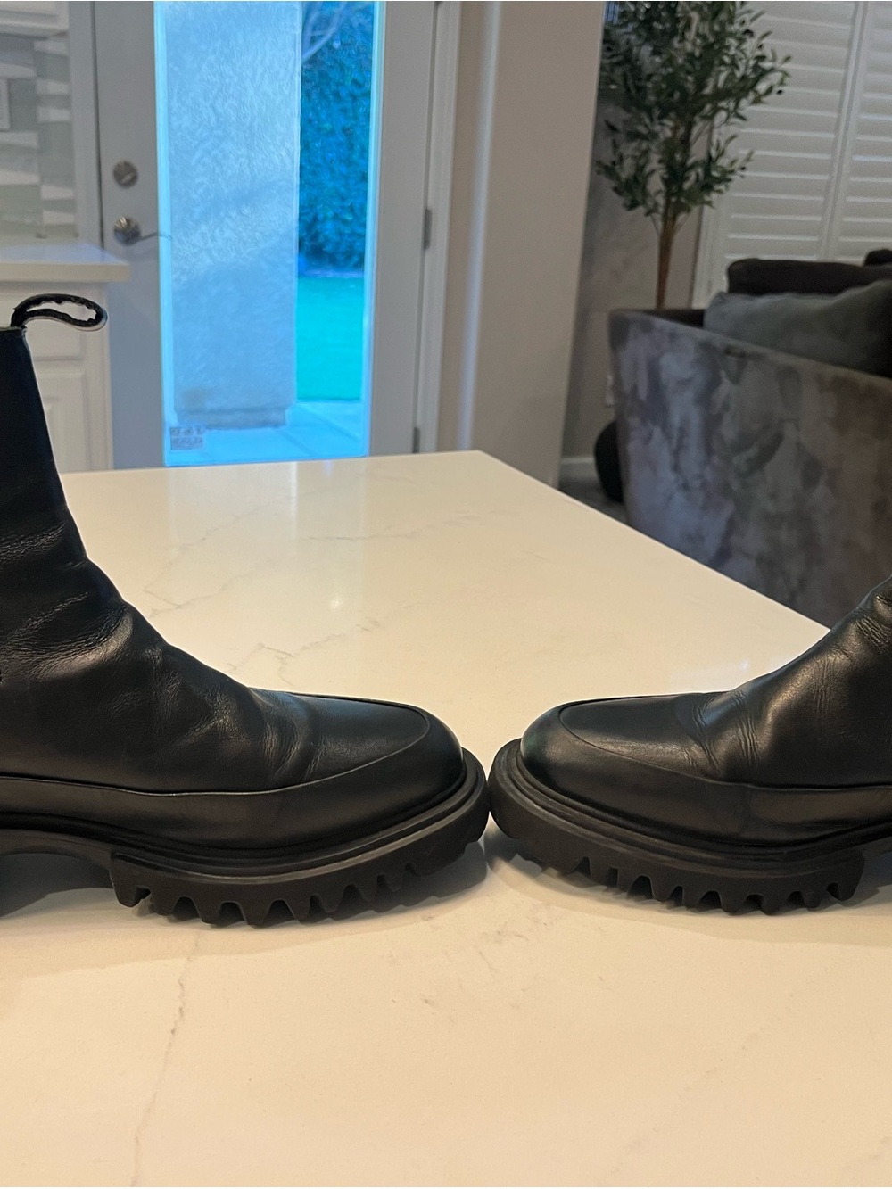 All Saints Harlee Black Leather Chelsea Boots with Lug Sole. Women’s Size 9.5 - Picture 2 of 8